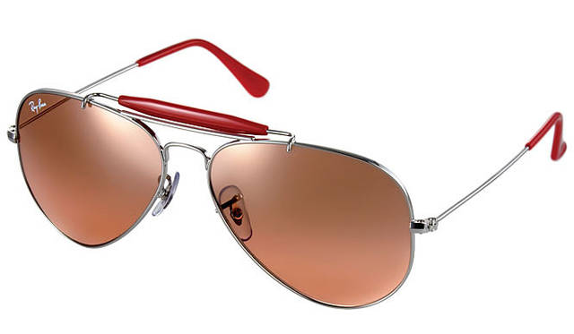 Ray-Ban「2009 Ray-Ban COLORS」 モデル・OUTDOORMAN 2万6250円