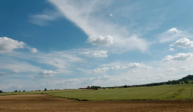 とにかく広大。トゥールーズではこんな風景にたくさん出会えます