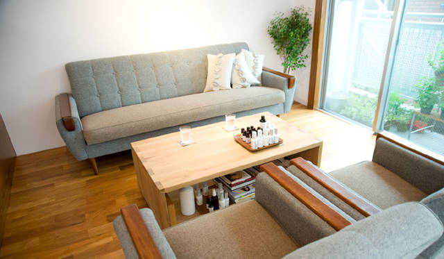 Small talking room 『薫る庭』 ソファスペース