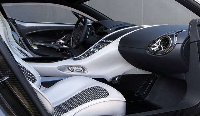 <b>ASTON MARTIN one-77｜アストン・マーティン one-77</b>