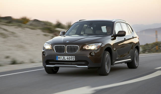 <em>BMW X1｜ビー・エム・ダブリュー</em>