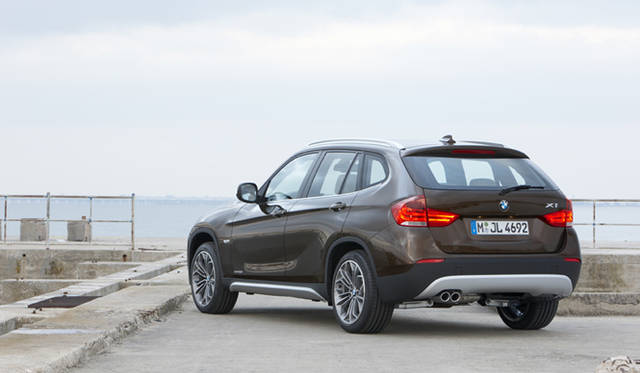 <em>BMW X1｜ビー・エム・ダブリュー</em>
