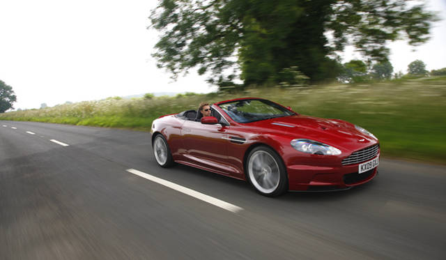 <b>ASTON MARTIN DBS VOLANTE｜アストン・マーティン DBS ヴォランテ</b>