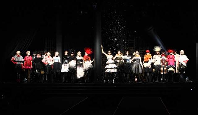 IWAYA FOR DRESS33（イワヤ・フォー・ドレス・サーティスリー） 2009-10 Autumn/Winter Collection