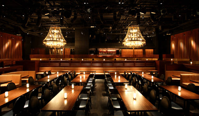 COTTON CLUB 東京都千代田区丸の内2-7-3 東京ビルTOKIA 2F Tel. 03-3215-1555