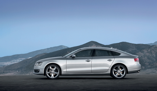 <b>Audi A5 Sportsback｜アウディ A5 スポーツバック</b>