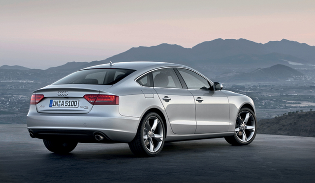 <b>Audi A5 Sportsback｜アウディ A5 スポーツバック</b>