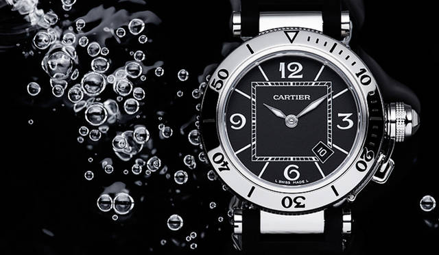 Cartier／Pasha Seatimer Lady｜カルティエ／パシャ シータイマー レディ｜自動巻き SSケース＆ストラップ（ブレスレットにラバーコーティング） 100メートル防水 47万2500円