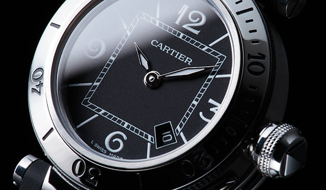 Cartier／Pasha Seatimer Lady｜カルティエ／パシャ シータイマー レディ｜自動巻き SSケース＆ストラップ（ブレスレットにラバーコーティング） 100メートル防水 47万2500円