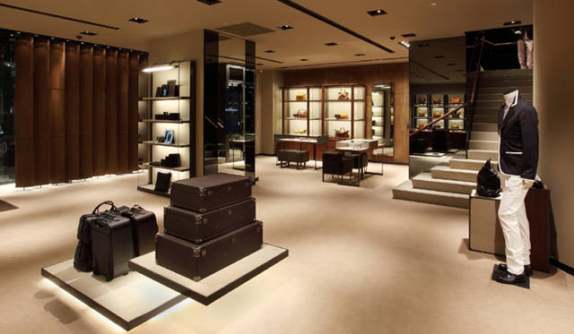 　上海ショップ内観 1階を望む