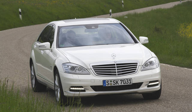 <b>Mercedes-Benz S400 Hybrid｜メルセデス・ベンツ S400ハイブリッド</b>