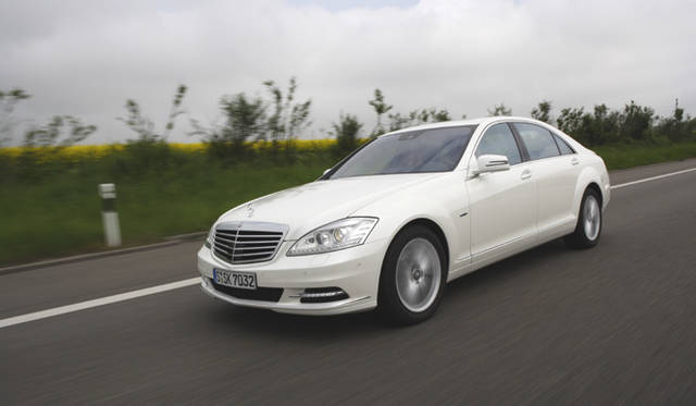 <b>Mercedes-Benz S400 Hybrid｜メルセデス・ベンツ S400ハイブリッド</b>