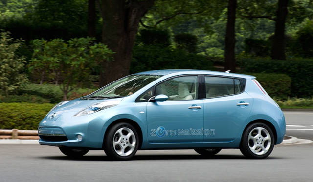 <b>NISSAN LEAF｜日産 リーフ</b>