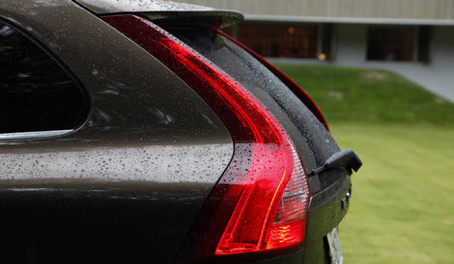 <b>VOLVO XC60｜ボルボ XC60</b>