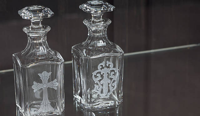<b>CHROME HEARTS｜クロムハーツ</b>　「CHROME HEARTS TOKYO」1階にて展示　“Baccarat for Chrome Hearts Crystal Collection”