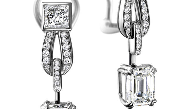 BREGUET｜ブレゲ　イヤリング　：18K ホワイトゴールド、　ブリリアントカットダイアモンド パヴェ TW/IF-VVS 36石、プリンセスカットダイヤモンド TW/IF-VVS 2石、　エメラルドカットダイヤモンド G/VV2 2石 （計　2.14ct）