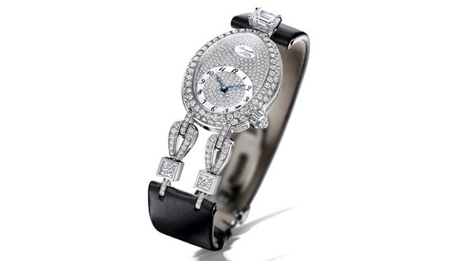 BREGUET｜ブレゲ　ウォッチ　：18K ホワイトゴールド、　自動巻き キャリバー.586、　ブラックサテンストラップに、プリンセスカットダイヤモンド TW/IF-VVS 2石 （0.80ct） とエメラルドカットダイヤモンド G/VS2 1石 （2.01ct）<br>ケースにブリオレッテカットダイアモンド 1石 （0.27ct） とブリリアントカットダイアモンド TW/IF-VVS 224石 (3.31ct）<br>ダイヤルに、パヴェダイヤモンド 211石 (約 0.63ct）、　シリアル NO.と 「Bregue」 サイン<br>フォールデングバックルにダイヤモンド TW/IF-VVS 26石　