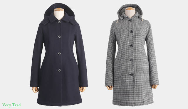 左から：<br><b>DUDLEY｜ダドリー</b> 4万5150円　ネイビー（ジャーナル スタンダード 渋谷店）　Material /ウールメルトン　Color /グレー、ブラック<br><b>LEEDS HOOD｜リーズフード</b> 4万5150円　ブラック/アイボリー（エリオポール代官山）　Material /ウール　Color /ブラウン/ベージュ