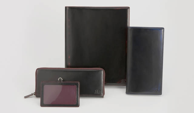 ほどよいアンティーク感が知的で洗練された印象“knoxbrain（ノックスブレイン）”の『Luster（ラスター）』