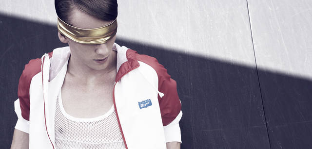 パーカー9975円　すべてオニツカタイガー（アシックスお客様相談室 Tel.03-3624-1814）その他スタイリスト私物