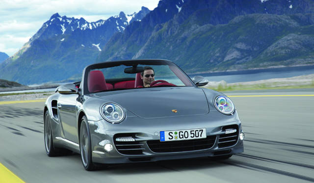 <b>PORSCHE 911 TURBO｜ポルシェ 911ターボ</b>