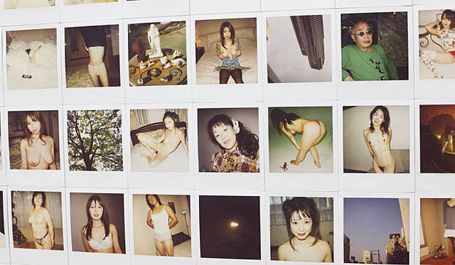 ラットホールギャラリー　荒木経惟個展『POLART 6000』