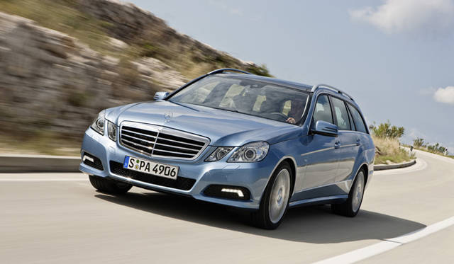 <b>Mercedes-Benz E Class Wagon｜メルセデス・ベンツ Eクラスワゴン</b>