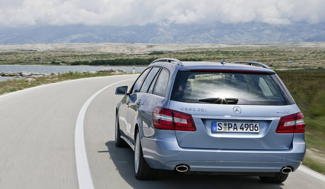 <b>Mercedes-Benz E Class Wagon｜メルセデス・ベンツ Eクラスワゴン</b>