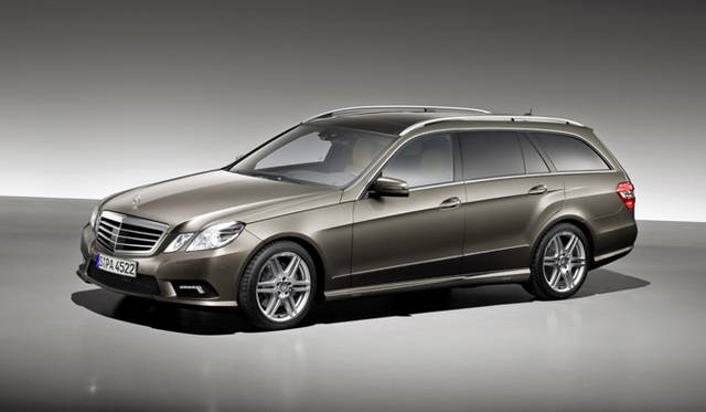 <b>Mercedes-Benz E Class Wagon｜メルセデス・ベンツ Eクラスワゴン</b>