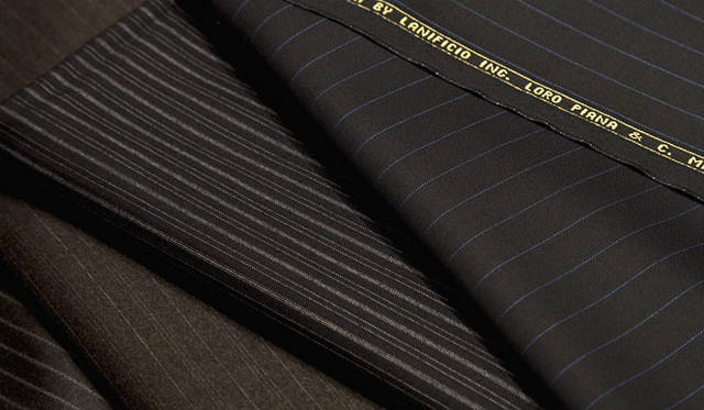 <b>BANEYS NEW YORK│バーニーズ　ニューヨーク</b>　ロロピアーナやゼニア、カルロ・バルベラ、ランバン、ダンヒルなど、スペシャルなファブリックも多数用意