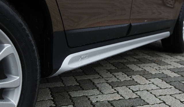 <b>VOLVO XC60｜ボルボ XC60</b>