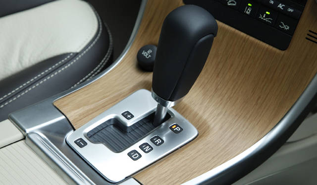 <b>VOLVO XC60｜ボルボ XC60</b>