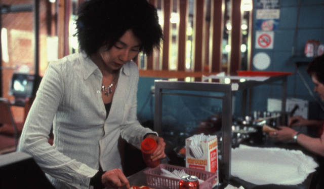 映画 『クリーン』 より　　©2004 - Rectangle Productions / Leap Films / 1551264 Ontario Inc / Arte