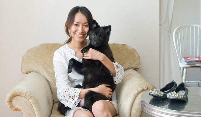 <strong>Pippi｜ピッピ</strong>　デザイナー・佐藤葉子さんと、愛犬ハッチ