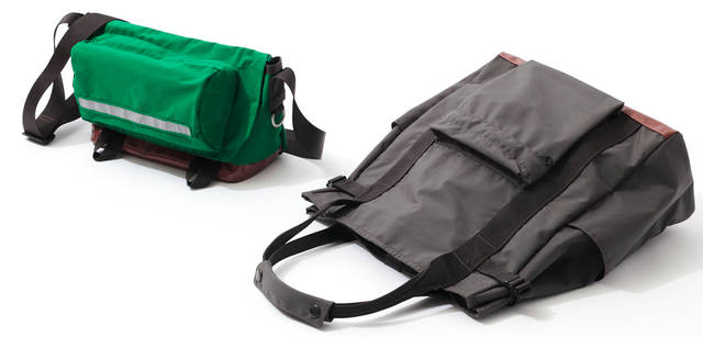 　PORTERにスペシャルオーダーしたバッグ 左から：ショルダーバッグ 1万9950円、トートバッグ 2万4150円