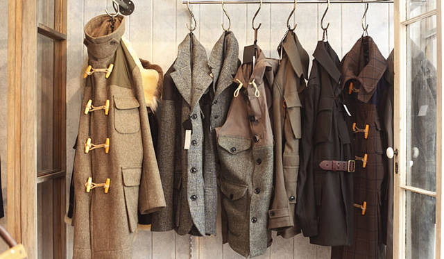 <strong>ナイジェル・ケーボン　イギリス生産のオーセンティックライン</strong>