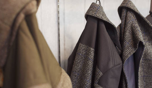 <strong>MALLORY JACKET / WAISTCOATは、ハリスツイードのシリーズ</strong>