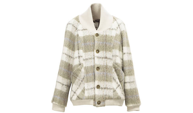 ブルゾン　4万950円、　ディーゼル原宿