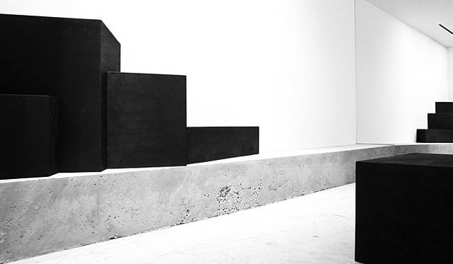 リック オウエンス東京ストア