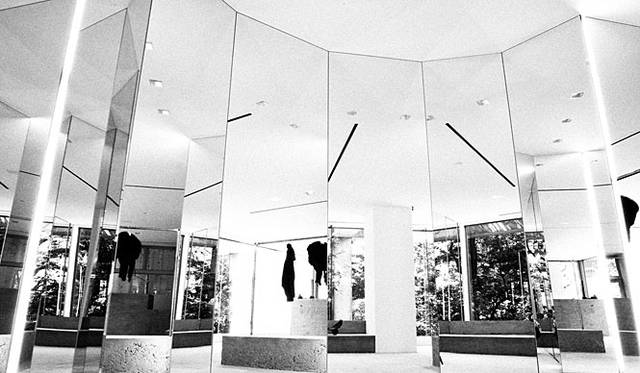 リック オウエンス東京ストア