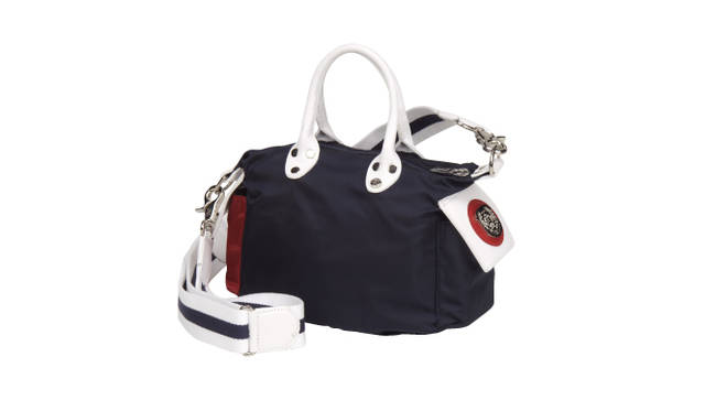 エレッセ＆オロビアンコ スペシャルエディション 「BACKETTA」 ボストンポーチ 3万450円 ロッカールームからコートまで。貴重品を持ち歩くのに最適