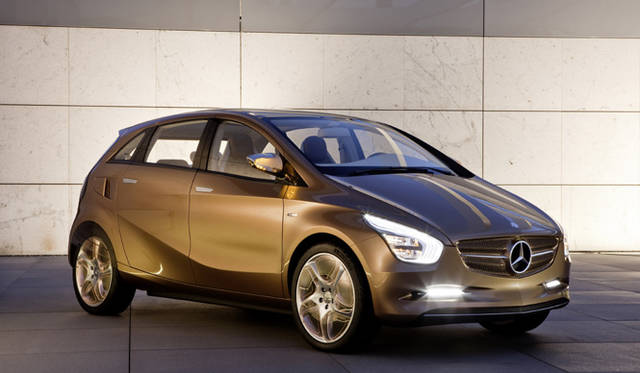 <b>Mercedes-Benz Blue Zero E-CELL PLUS｜メルセデス・ベンツ ブルーゼロ Eセル プラス</b>