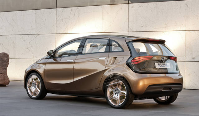 <b>Mercedes-Benz Blue Zero E-CELL PLUS｜メルセデス・ベンツ ブルーゼロ Eセル プラス</b>