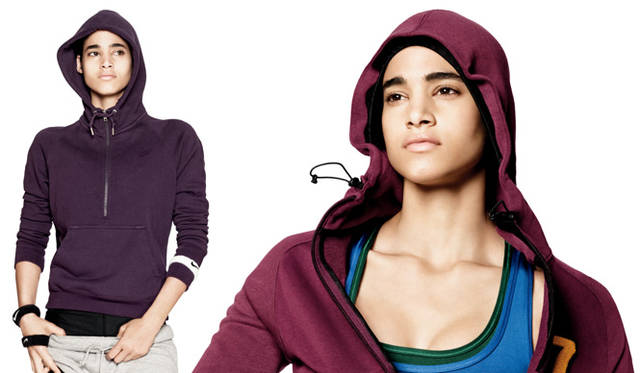 <b>The AW77</b><br><b>MASTERING EVERY STEP：Sofia Boutella（ソフィア ブテーラ）</b><br>女性はスカーフで顔を隠すことが当たり前の国で、5歳のときにすでにダンサーになりたいと思った意思とエゴの強さをもちあわせる。マドンナのライブをはじめ、世界中のステージを駆け回り、ミュージックビデオのスターとなる