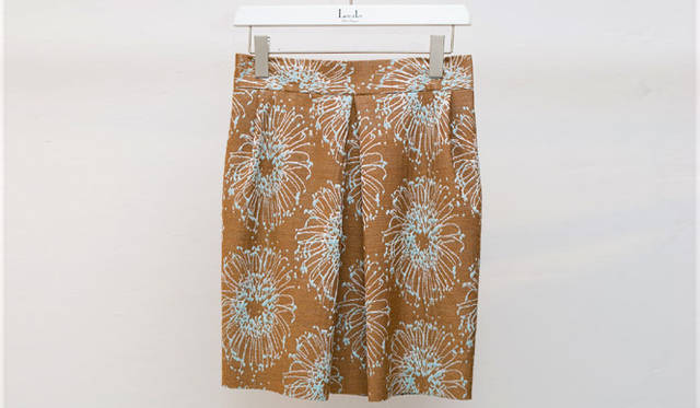 <strong>Laula│ラウラ</strong>　ラメジャガード スカート　3万450円