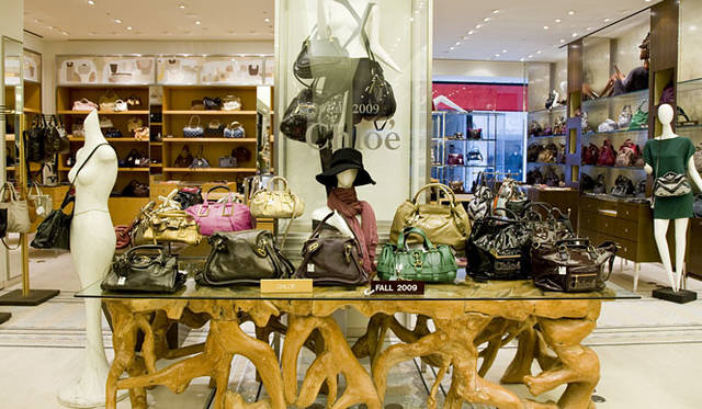 BARNEYS NEW YORK｜バーニーズ　ニューヨーク銀座店 1階