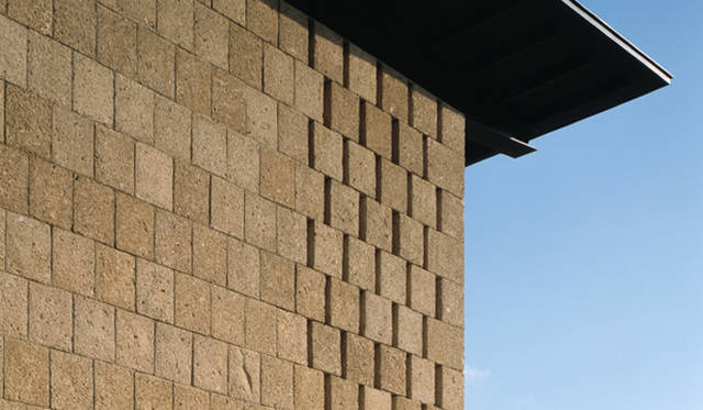 山口県安養寺の「安養寺木造阿弥陀如来坐像収蔵施設」