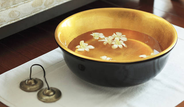 MANDARIN ORIENTAL，TOKYO｜マンダリン オリエンタル 東京  「マンダリン オリエンタル シグネチャー スパ セラピー」