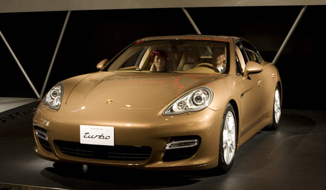 <b>PORSCHE PANAMERA｜ポルシェ・パナメーラ</b>