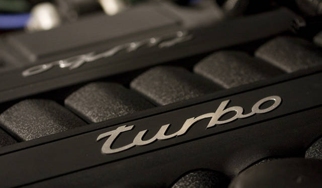 <b>PORSCHE PANAMERA｜ポルシェ・パナメーラ</b>